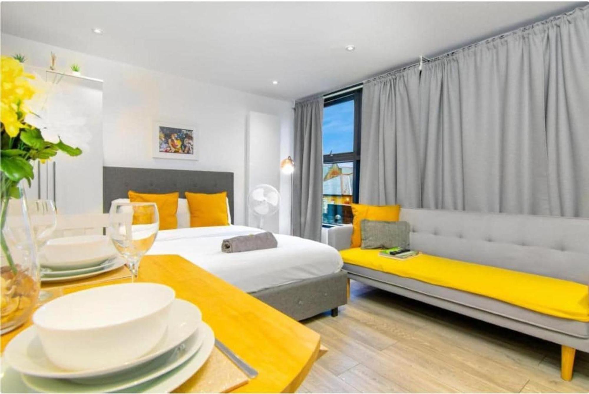 New Modern In Bricklane Londra